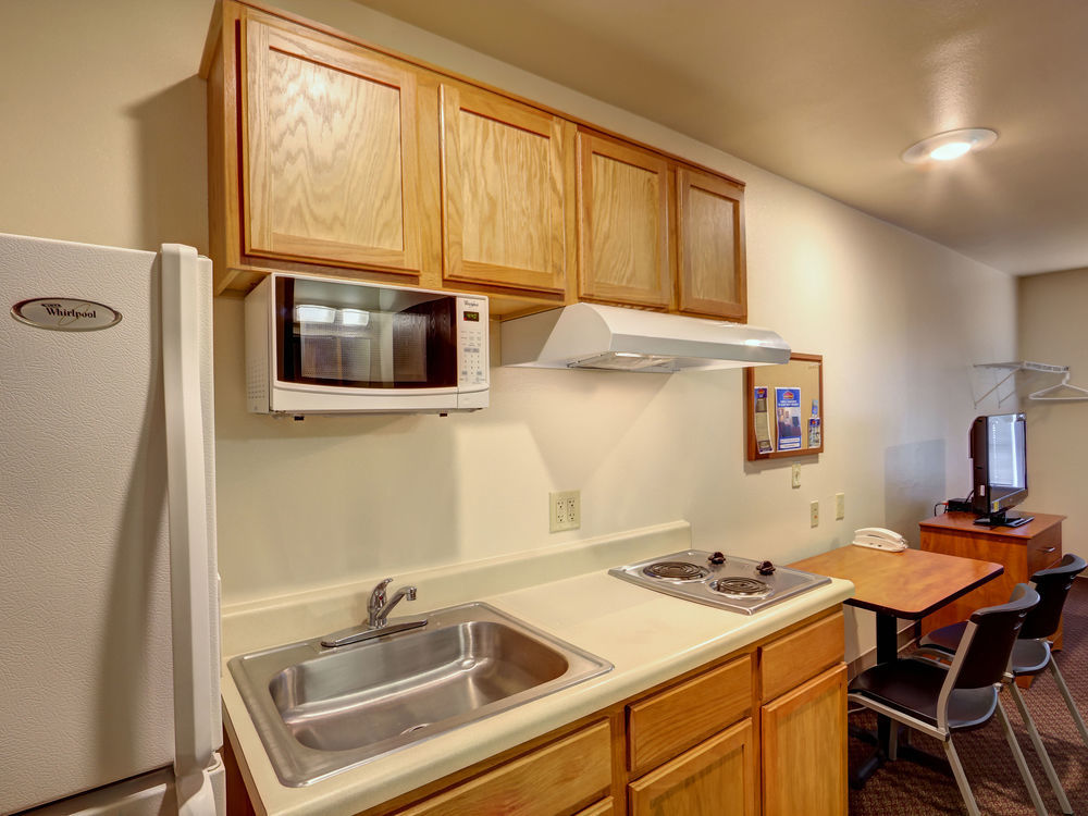 Extended Stay America Select Suites - Charleston - Ashley Phosphate Rd. นอร์ทชาร์ลส์ตัน ภายนอก รูปภาพ